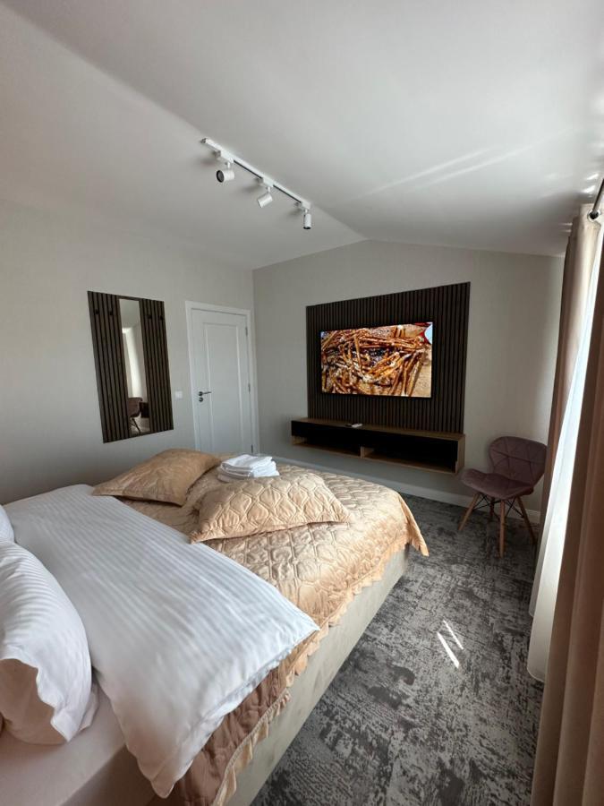 Complex Rediu 54 Luxury Apartaments Яссы Экстерьер фото