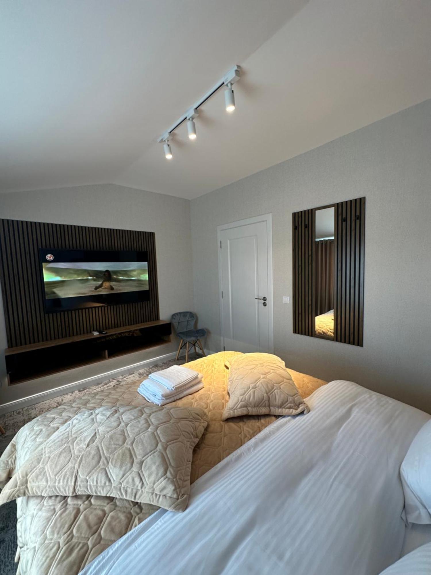 Complex Rediu 54 Luxury Apartaments Яссы Экстерьер фото