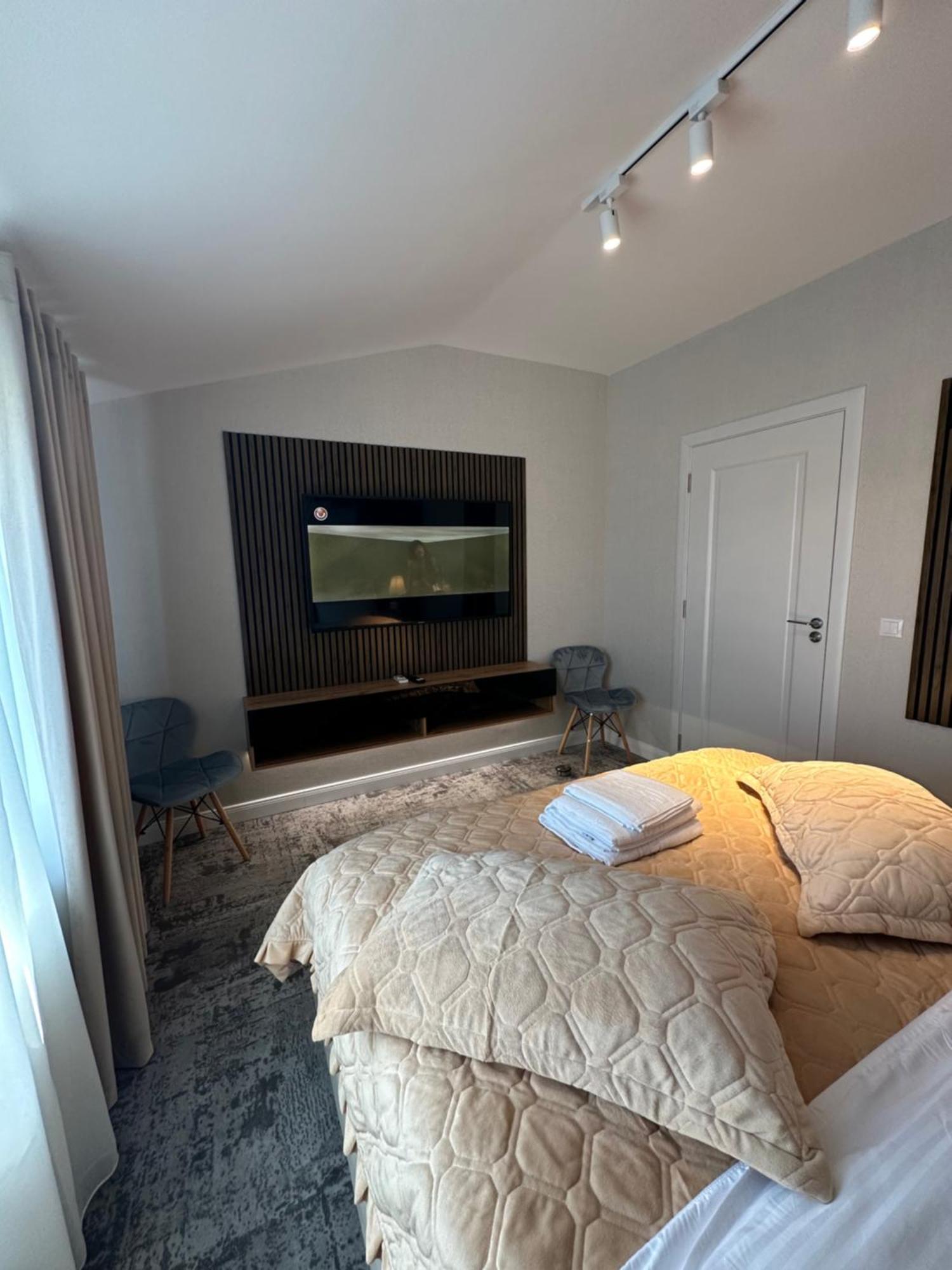 Complex Rediu 54 Luxury Apartaments Яссы Экстерьер фото